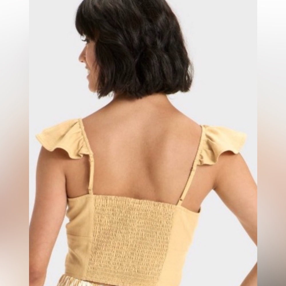 a new day Tan Ruffle Strap V‑Neck Crop Top Smocked Size M | NWT - Picture 2 of 5